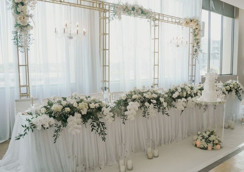 gold wedding backdrop