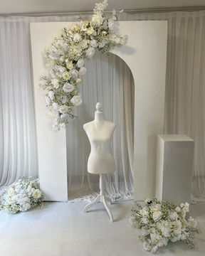 Mannequin for bridal room