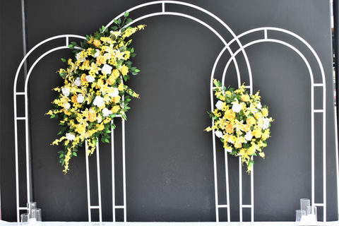 yellow and whiteflowers