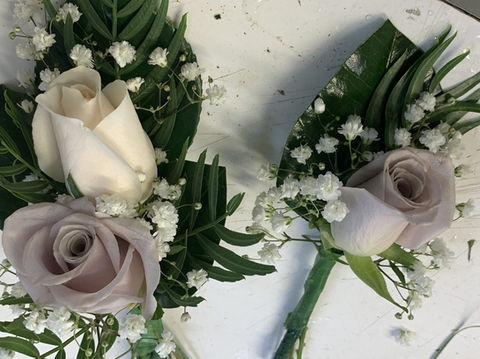Bouquets, Buttonholes & Corsages