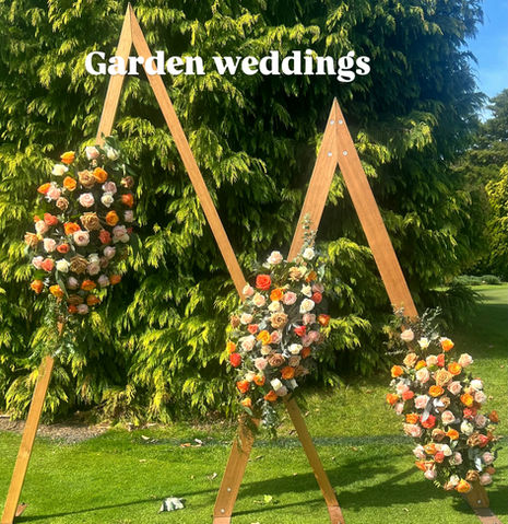 Garden arches for weddings
