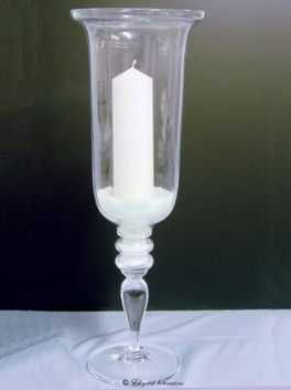 Fluted pedestal vase
