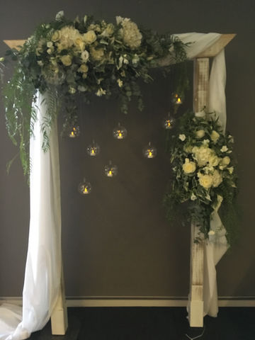 Square timber arch