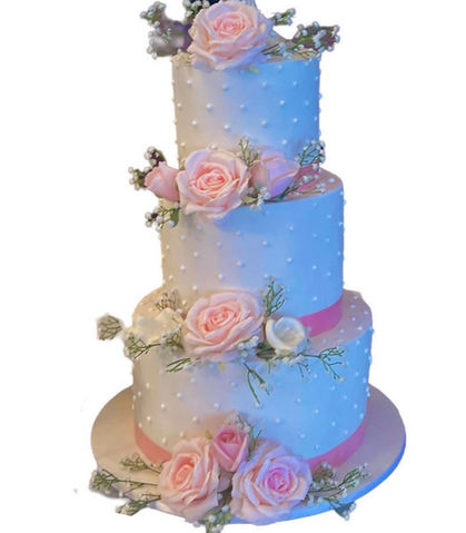 3 tier wedding cake