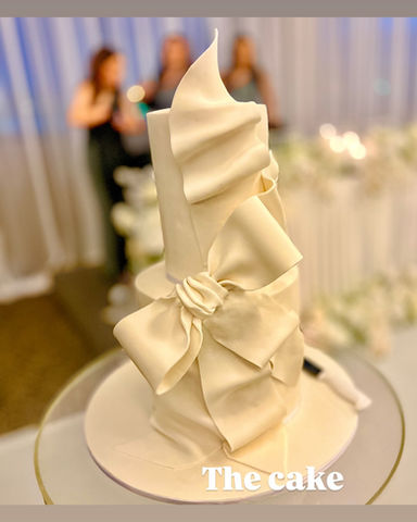 elegant cake with bow